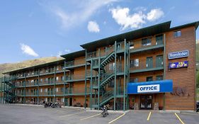 Travelodge By Wyndham Gardiner Yellowstone Park North Entr